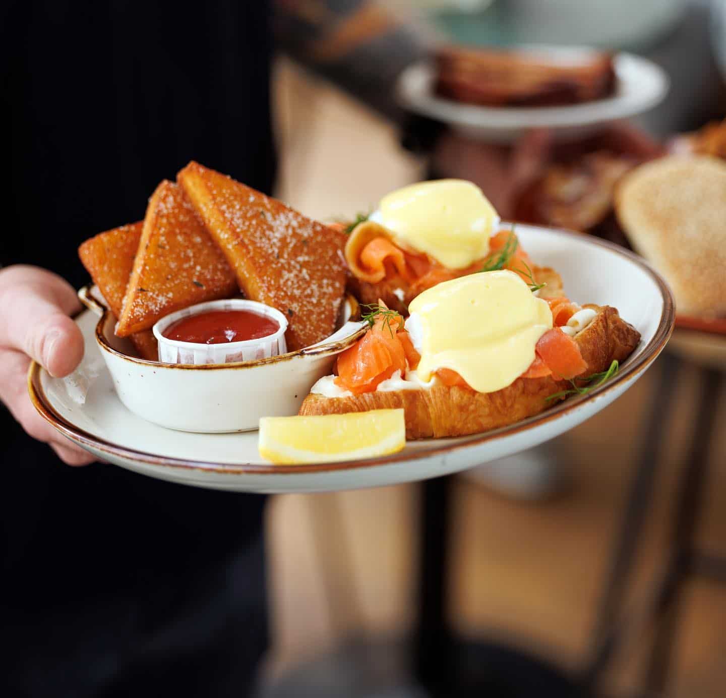 paris paris bar brunch toronto