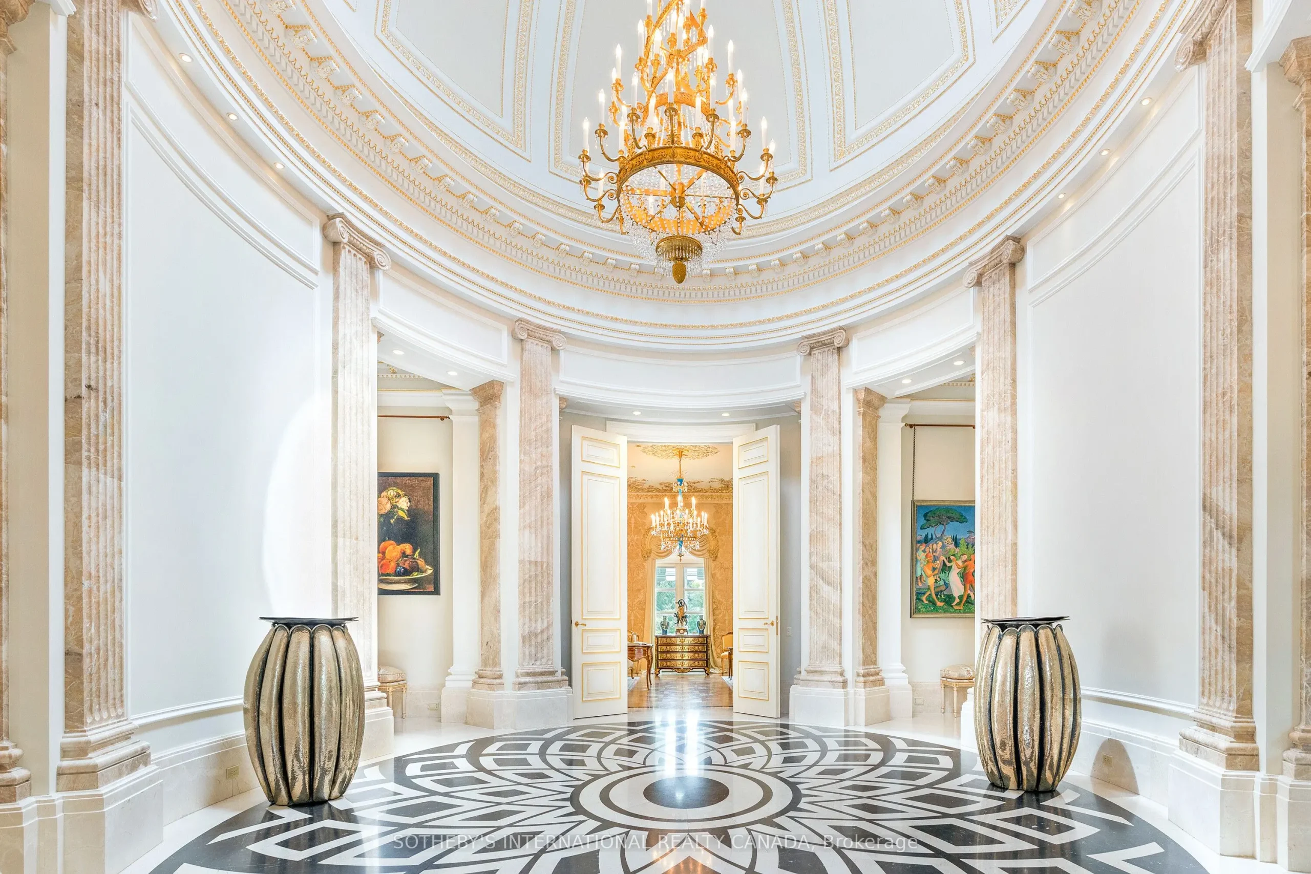 15 high point road toronto