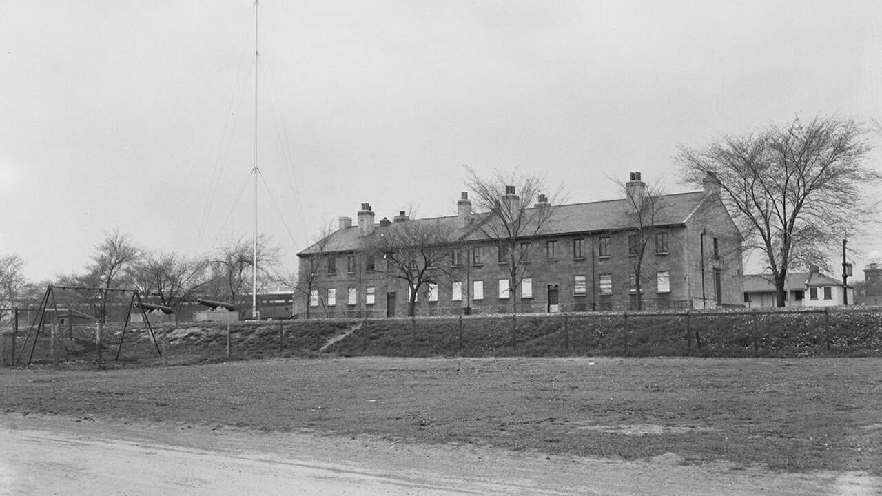 stanley barracks 