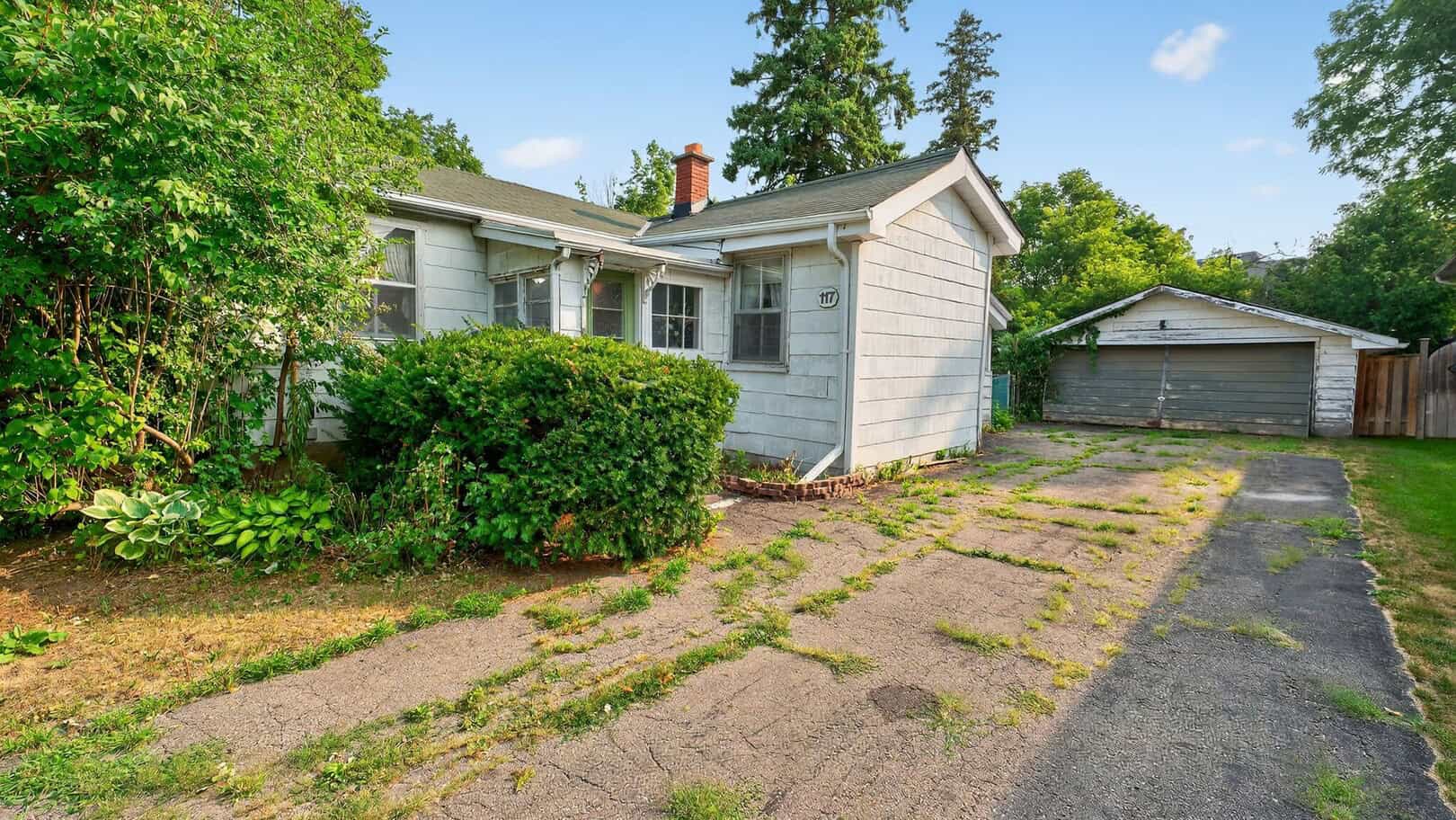 117 lucus street richmond hill