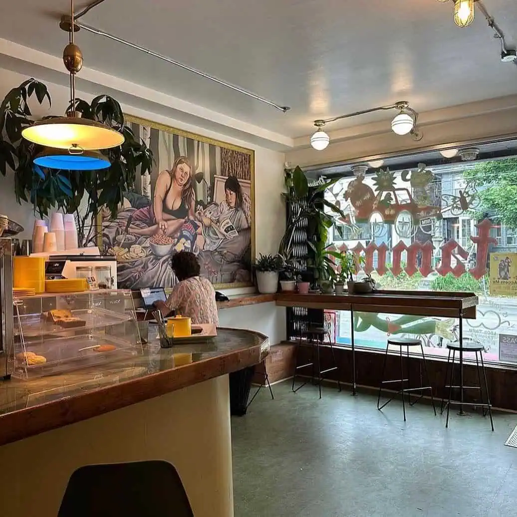 tammys wine queen toronto