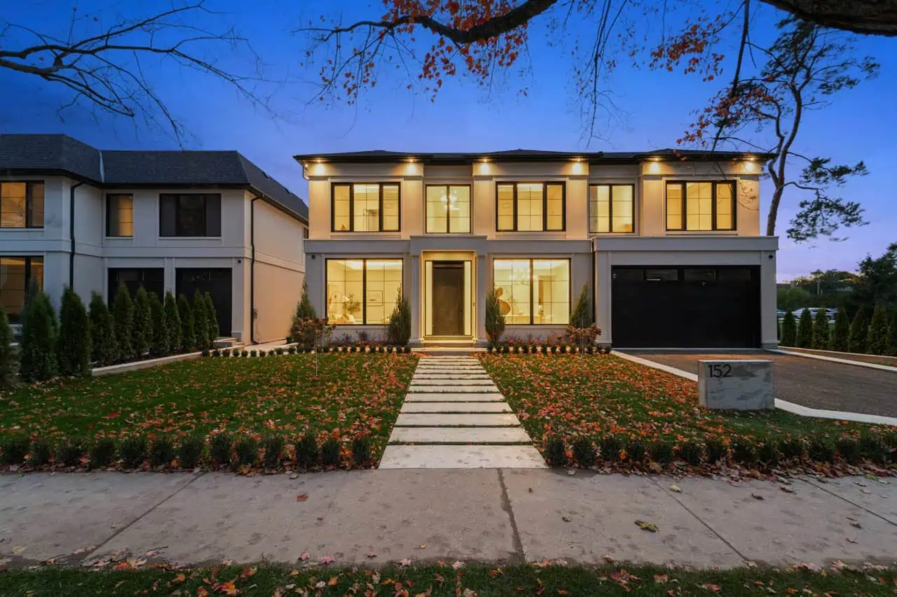 House of the Week: Architectural masterpiece in a prestigious lakeside neighbourhood in Oakville, listed by Sam McDadi Real Estate