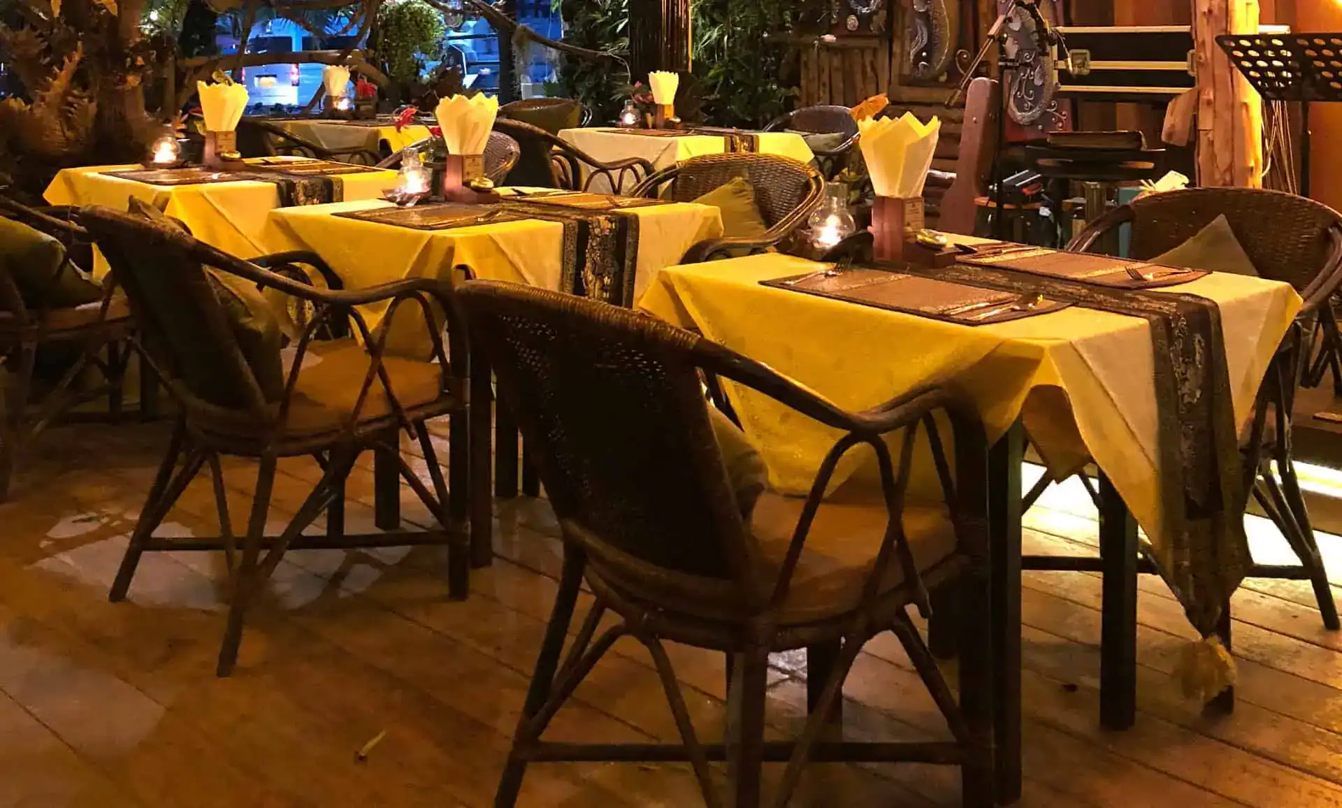 downtown toronto restaurants