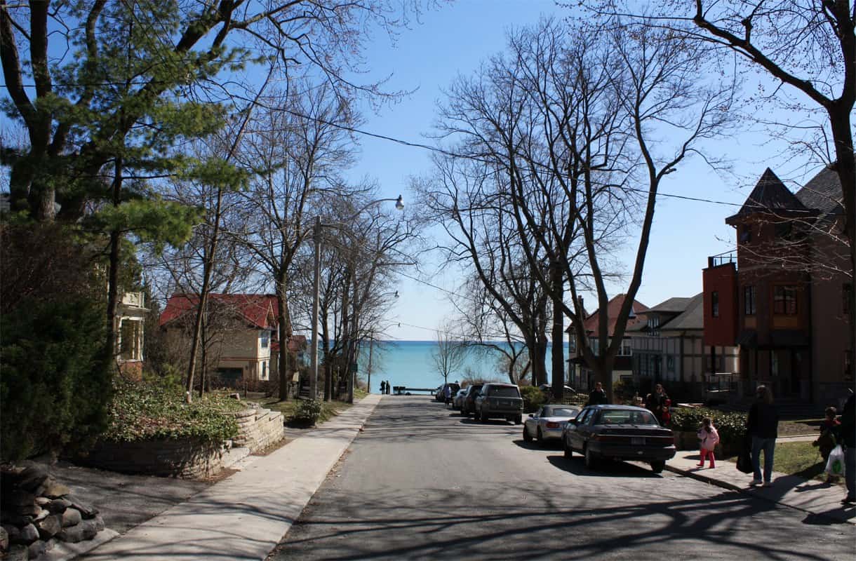 east end neighbourhoods toronto selling over-asking ontario