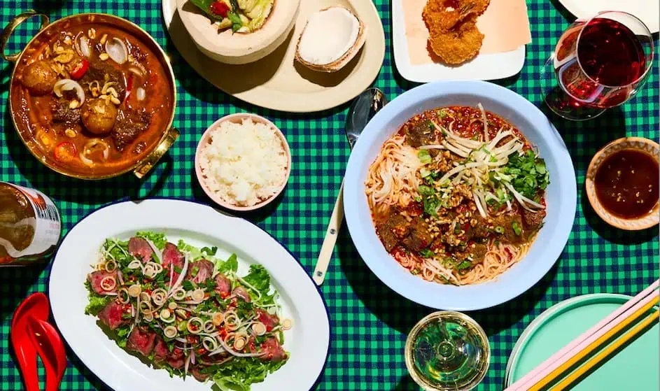 Can running to the suburbs save Toronto restaurants?