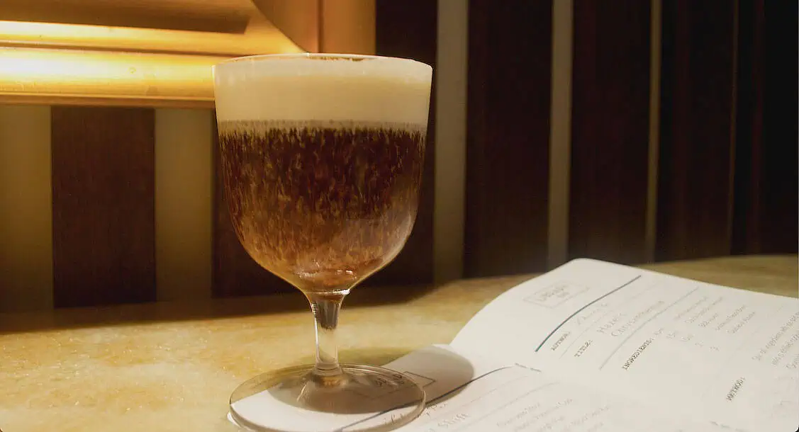 Hidden secrets uncovered inside a 50-year-old Toronto hotel bar